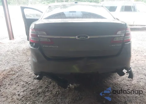 2014 Ford Taurus Limited z USA, uszkodzony, nr VIN 1FAHP2F81EG179323